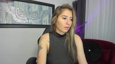 Snapshot of charlote_horny chatting on 11, 9, 2025 Charlote online show from 11, 9, 2025