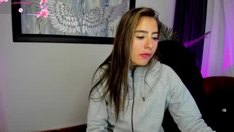 Snapshot of charlote_horny chatting on 13, 9, 2025 Charlote online show from 13, 9, 2025