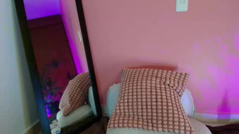 Char 3 online show from 3, 3, 2025