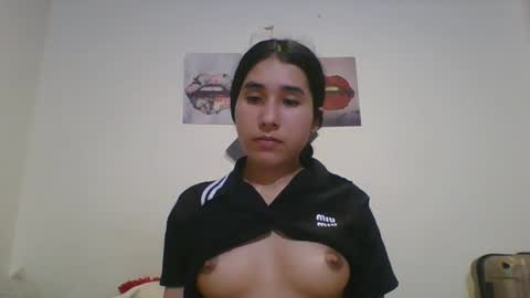 Snapshot of charlotte2852 chatting on 25, 2, 2025 karinaa independent model online show from 25, 2, 2025