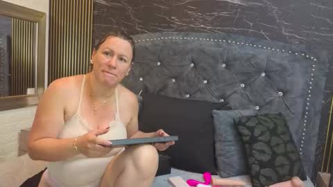 charlotte online show from 24, 3, 2026