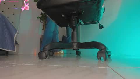 charlotte  grey online show from 19, 2, 2026