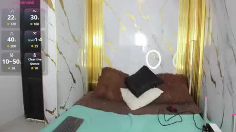 Snapshot of charlotte__milf chatting on 27, 6, 2026 charlotte__milf online show from 27, 6, 2026