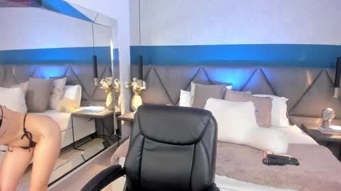 Charlotte online show from 20, 2, 2025