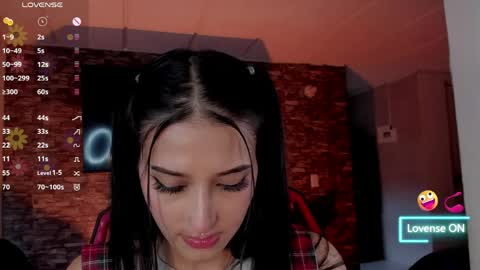 Charlotte  online show from 20, 4, 2026