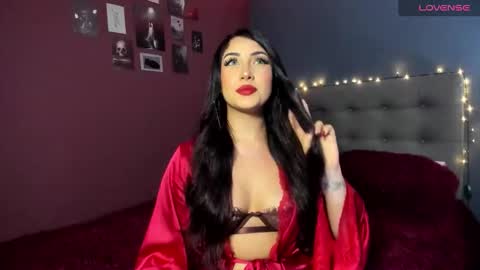 Snapshot of charlotte_jamees chatting on 9, 1, 2026 Charlotte james online show from 9, 1, 2026