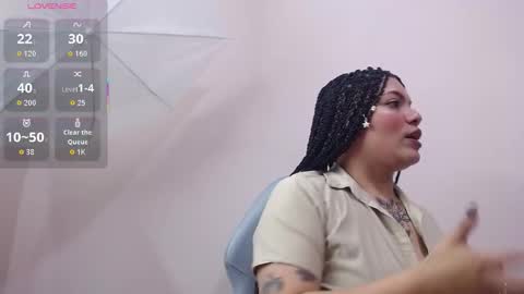 Snapshot of charlotte_monroe_ chatting on 15, 10, 2025 charlotte_monroe_ online show from 15, 10, 2025