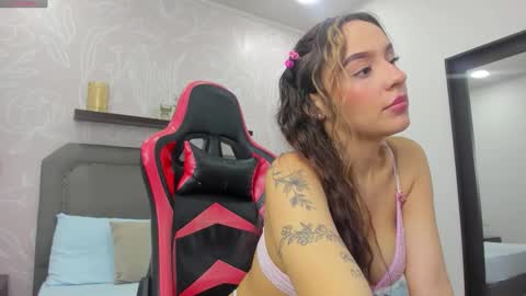 Snapshot of charlotte_rousee chatting on 27, 9, 2025 charlotte_rousee online show from 27, 9, 2025