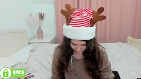 Snapshot of charlotte_wow chatting on 15, 12, 2024 Charlotte online show from 15, 12, 2024