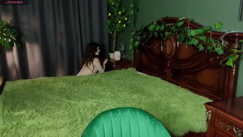 Snapshot of charlotte_wow chatting on 3, 1, 2025 Charlotte online show from 3, 1, 2025