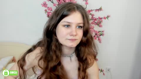 Snapshot of charlotte_wow chatting on 22, 1, 2025 Charlotte online show from 22, 1, 2025