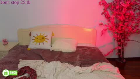 Snapshot of charlotte_wow chatting on 29, 1, 2025 Charlotte online show from 29, 1, 2025