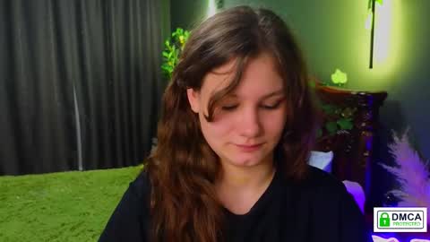 Snapshot of charlotte_wow chatting on 4, 3, 2025 Charlotte online show from 4, 3, 2025