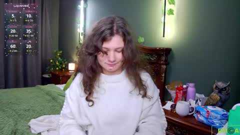 Snapshot of charlotte_wow chatting on 23, 10, 2025 Charlotte online show from 23, 10, 2025