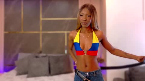 charlottebrandt_ online show from 24, 6, 2026