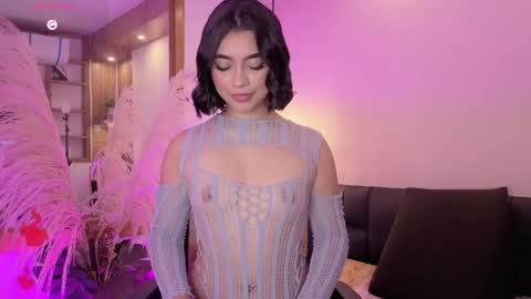 Snapshot of charlotteg18 chatting on 16, 5, 2026 Charlote online show from 16, 5, 2026