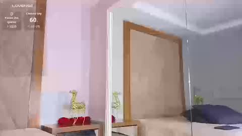 charlotte monrroe online show from 25, 3, 2026