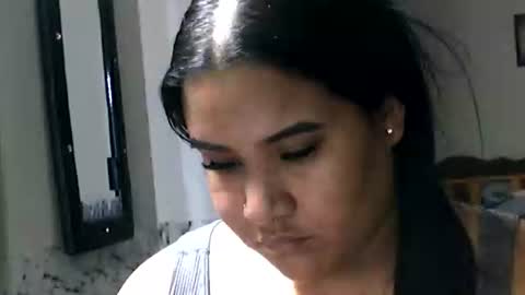 Snapshot of charlottequeen_21 chatting on 26, 6, 2026 charlottequeen_21 online show from 26, 6, 2026