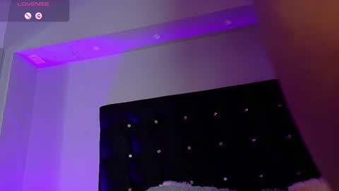 charlotterussel online show from 9, 2, 2025