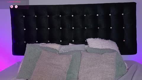 charlotterussel online show from 2, 3, 2025