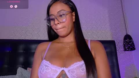 charlotterussel online show from 8, 3, 2025