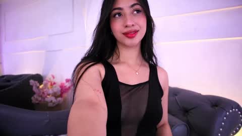 Snapshot of charlotterusso chatting on 21, 5, 2026 Lauren Rus online show from 21, 5, 2026