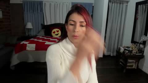 Charlotte online show from 4, 12, 2025