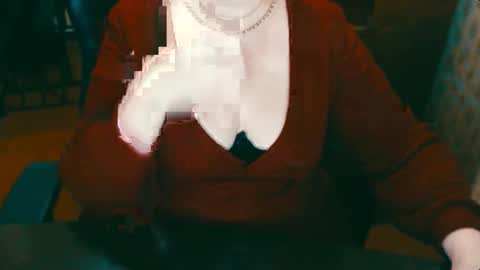 CharlotteXTasty online show from 16, 12, 2024