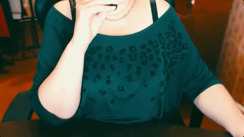 CharlotteXTasty online show from 4, 3, 2025