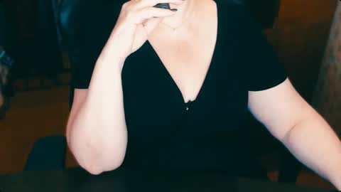 CharlotteXTasty online show from 13, 11, 2025