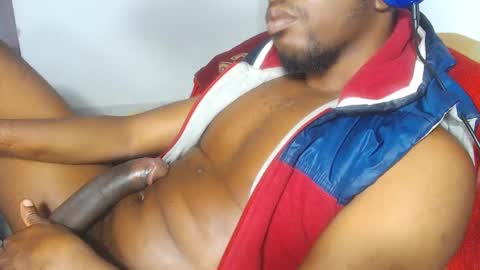 charly_vergonti_ online show from 1, 10, 2025