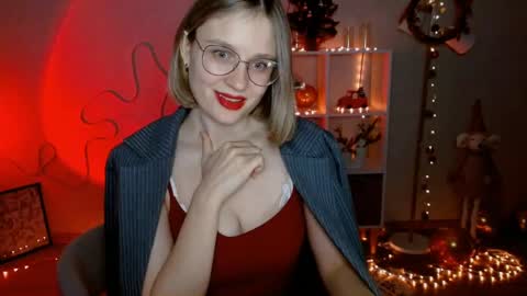 Snapshot of charming_beauty chatting on 21, 12, 2024 Michelle online show from 21, 12, 2024