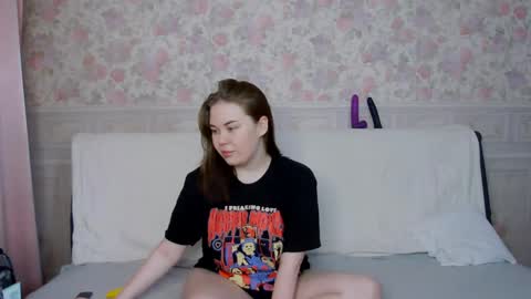 Snapshot of charming_lolla chatting on 9, 12, 2024 charming_lolla online show from 9, 12, 2024