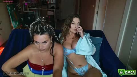 Snapshot of charming_sexuality chatting on 29, 10, 2025 insta online show from 29, 10, 2025