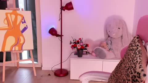 Victoria online show from 5, 3, 2026