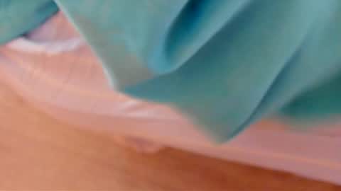 katie online show from 18, 10, 2025