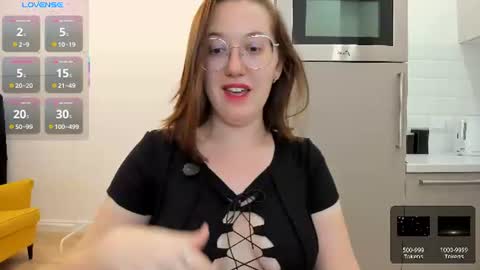 Snapshot of charmygrace chatting on 20, 7, 2026 Grace online show from 20, 7, 2026