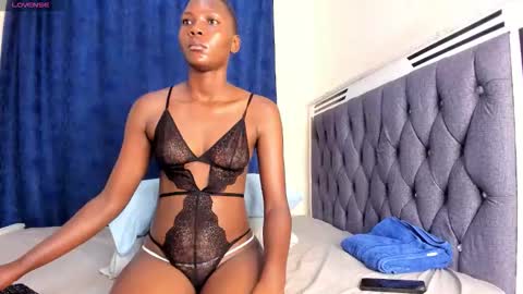 Snapshot of charmylexy chatting on 17, 10, 2025 lexy online show from 17, 10, 2025