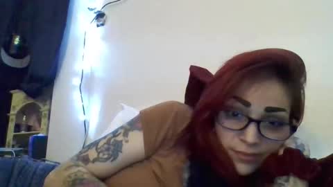 chas1989estelle online show from 8, 2, 2026