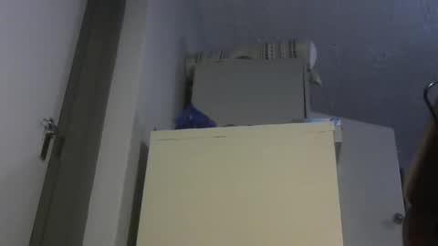 Snapshot of chaturbatordeluxe chatting on 3, 10, 2025 chaturbatordeluxe online show from 3, 10, 2025