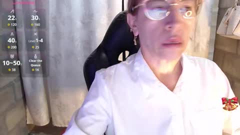 CHAYLA VICTORIA RUIZ  online show from 9, 3, 2026