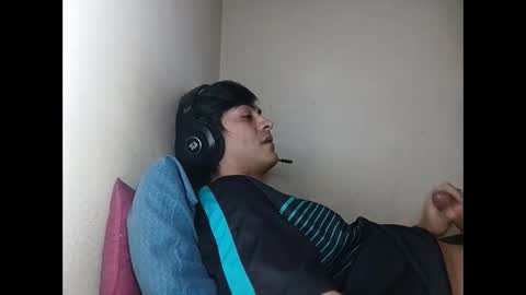 Snapshot of chaynochayno chatting on 11, 4, 2026 OnlyChayno online show from 11, 4, 2026