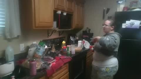 cheekychick420 online show from 14, 12, 2025