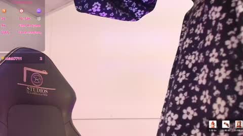 CHERRY  online show from 24, 4, 2026