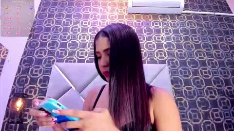 Snapshot of cheerryblossom_ chatting on 6, 10, 2025 Cherry online show from 6, 10, 2025