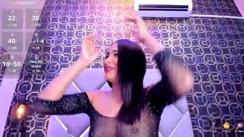 Snapshot of cheerryblossom_ chatting on 18, 11, 2025 Cherry online show from 18, 11, 2025