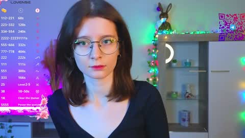 Mona online show from 27, 12, 2024