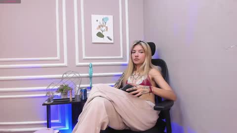 Snapshot of chelseadalea chatting on 5, 12, 2024 Chelsea  online show from 5, 12, 2024