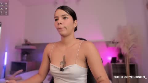 chelsey_hudson online show from 13, 9, 2025