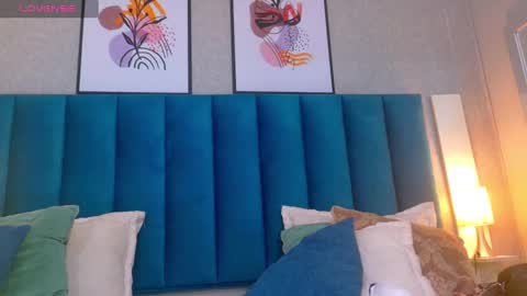   online show from 11, 3, 2025